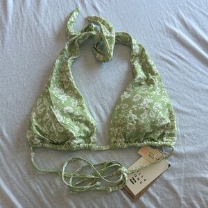 NWT Billabong Bikini Top